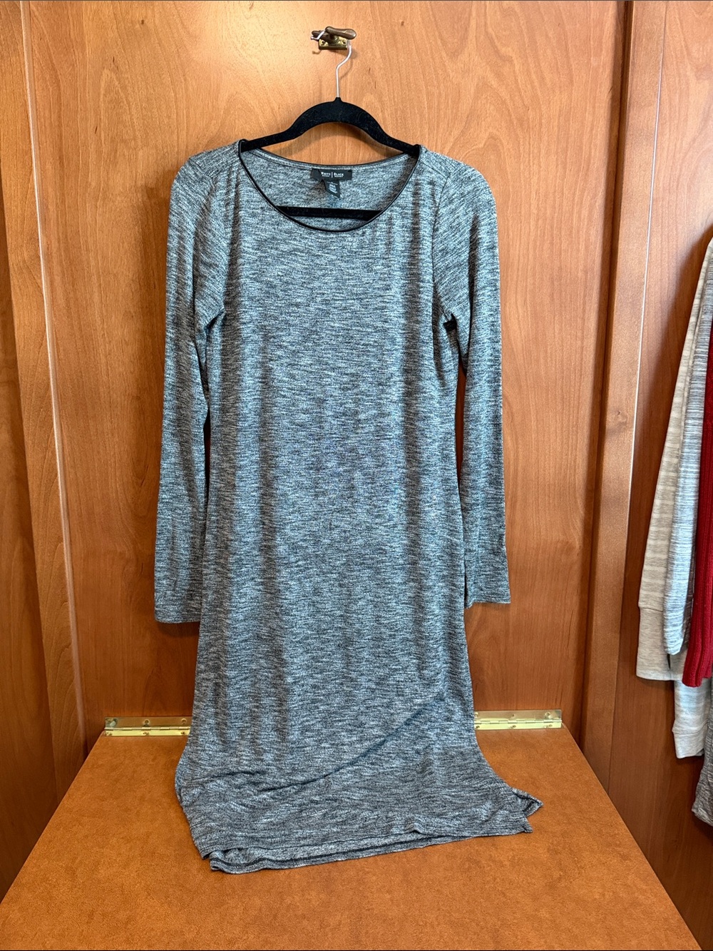 White House Black Market Heather Gray Long Sleeve Knit Dress